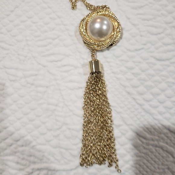 Monet goldtone Necklace - Picture 2 of 4